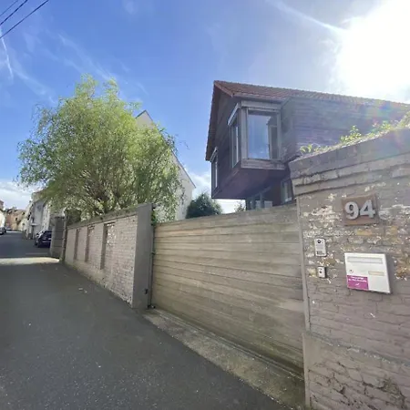 - Des Remparts - Proche Calais-st Omer-dunkerque 3* Ardres