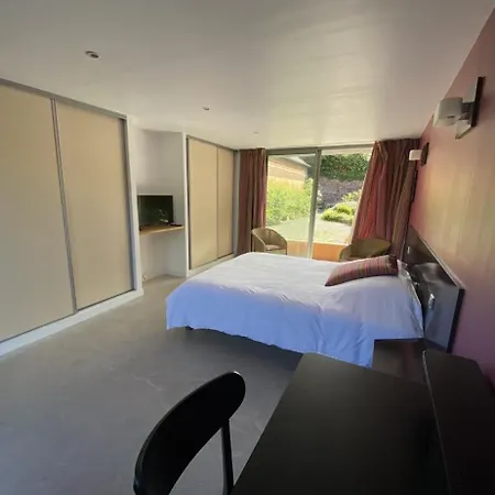 Bed and breakfast - Des Remparts - Proche Calais-st Omer-dunkerque Ardres