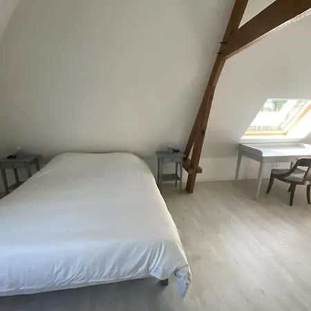 Bed & Breakfast - Des Remparts - Proche Calais-st Omer-dunkerque Ardres