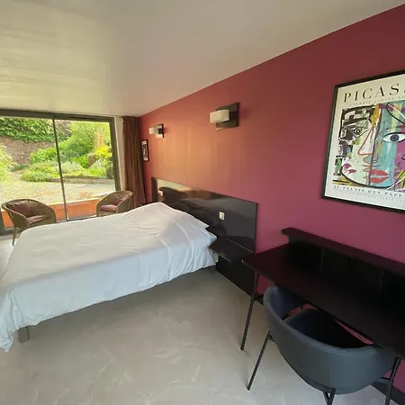 Bed & Breakfast - Des Remparts - Proche Calais-st Omer-dunkerque 3*