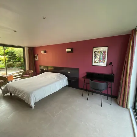 - Des Remparts - Proche Calais-st Omer-dunkerque 3* Ardres